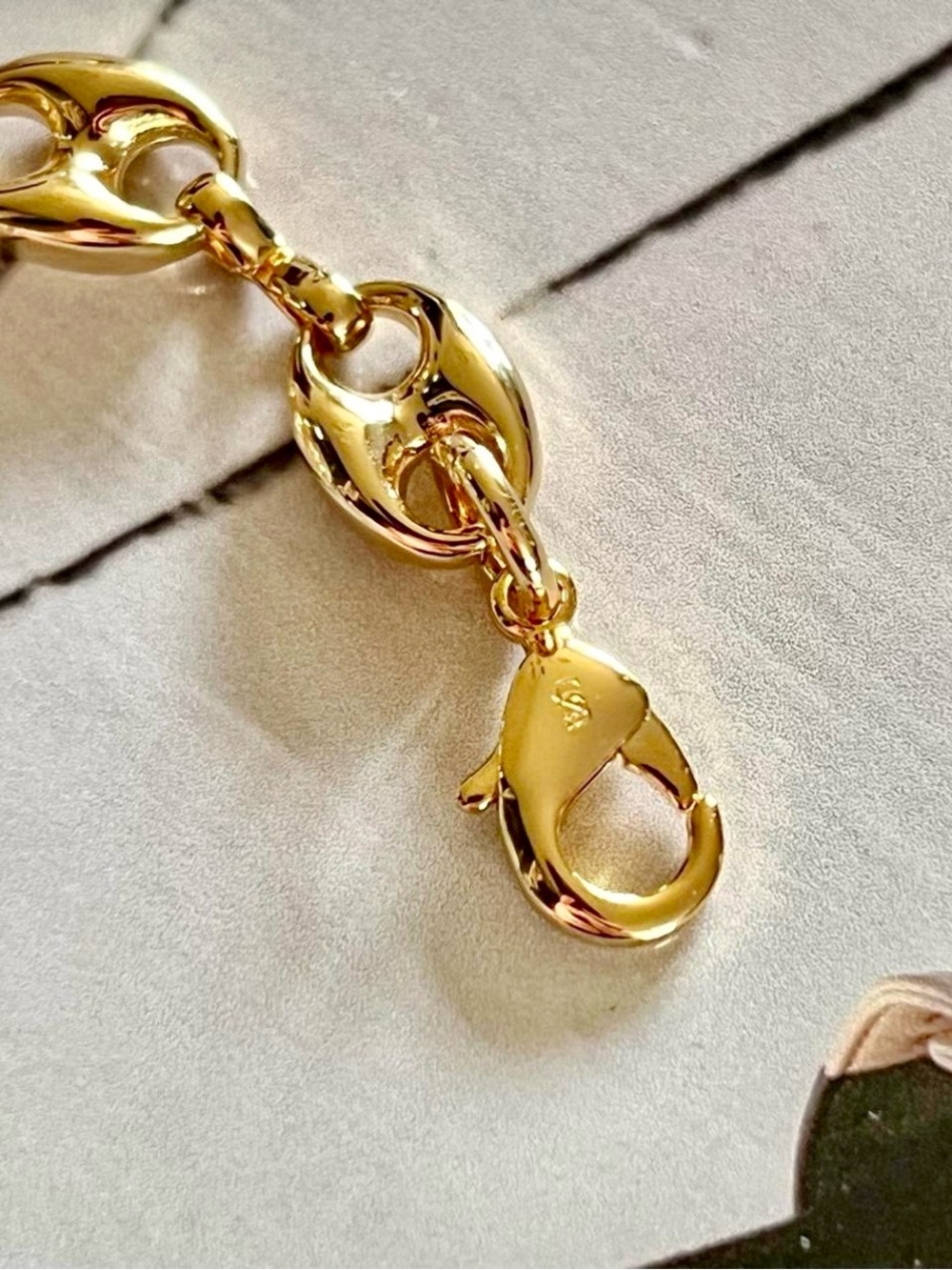 18k Gold Plated Chain Link Bracelet NWOT - Picture 6 of 8